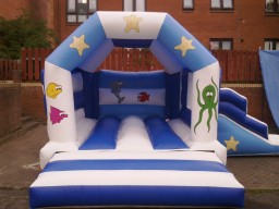 17FT X 15FT CASTLE / SLIDE BOUNCY CASTLE, east renfrewshire, glasgow